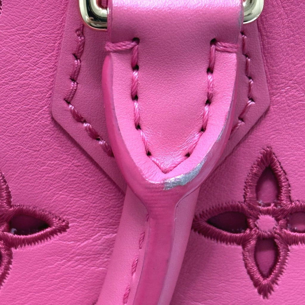 Louis Vuitton Pink Leather Handbag (Pre-Owned)
