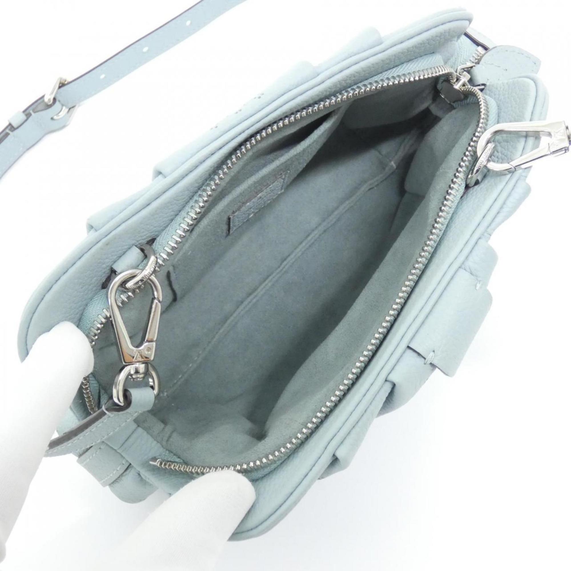 Louis Vuitton Silver Leather Shoulder Bag (Pre-Owned)