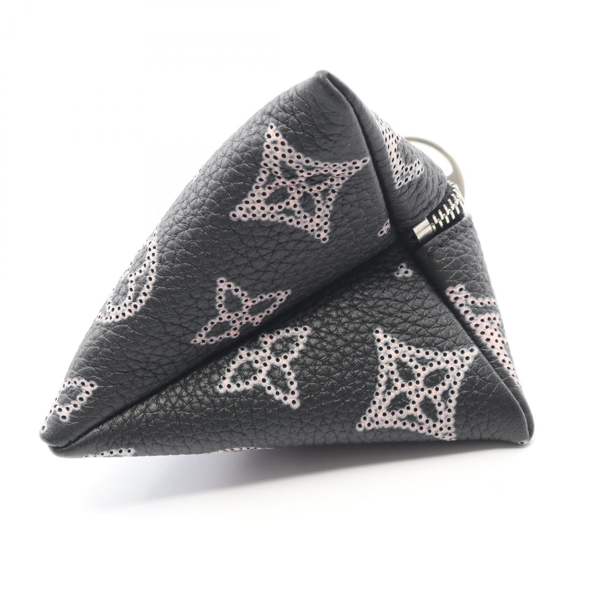 Louis Vuitton Black Noir Pink Mahina Leather Pouch (Pre-Owned)