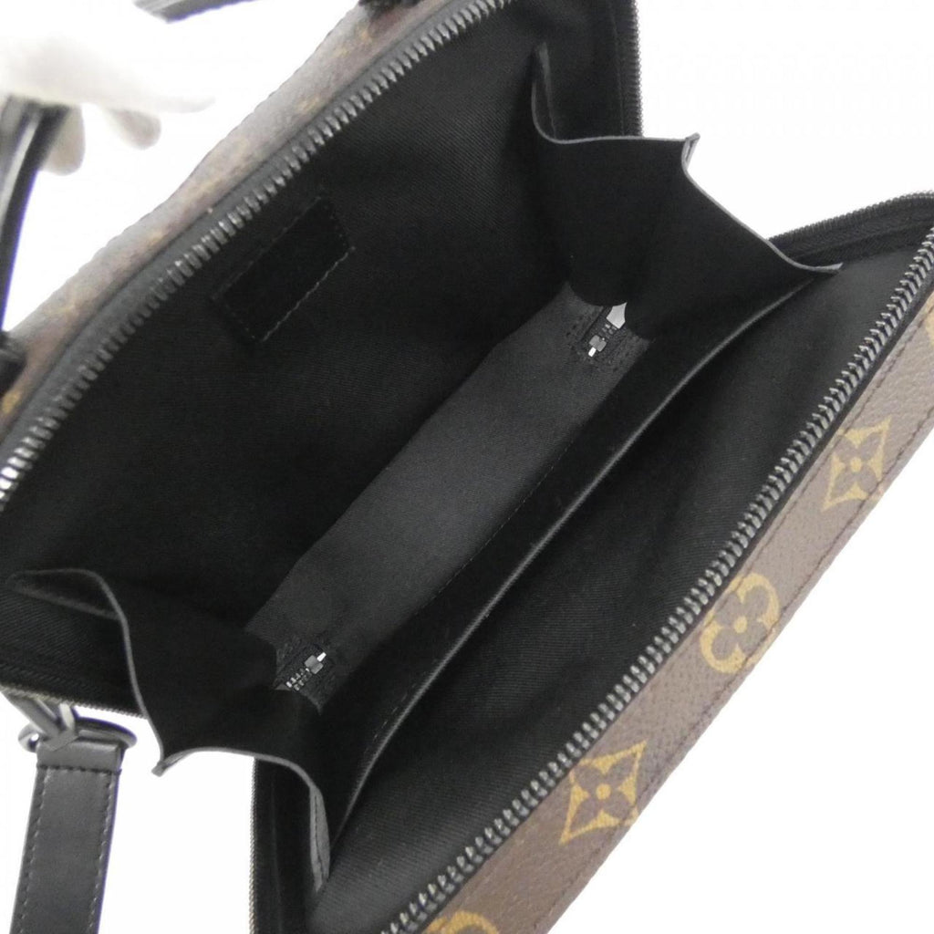 Louis Vuitton Marron Coated Canvas Shoulder Bag (Pre-Owned)