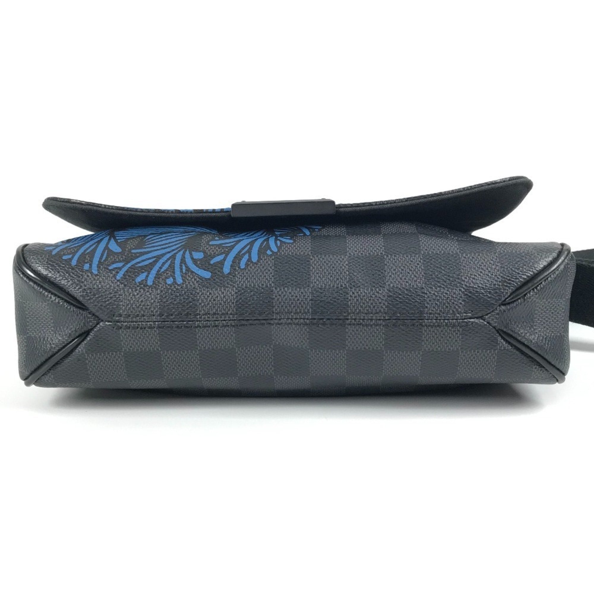 Louis Vuitton Black Blue Damier Graphite Messenger Bag Shoulder Bag (Pre-Owned)