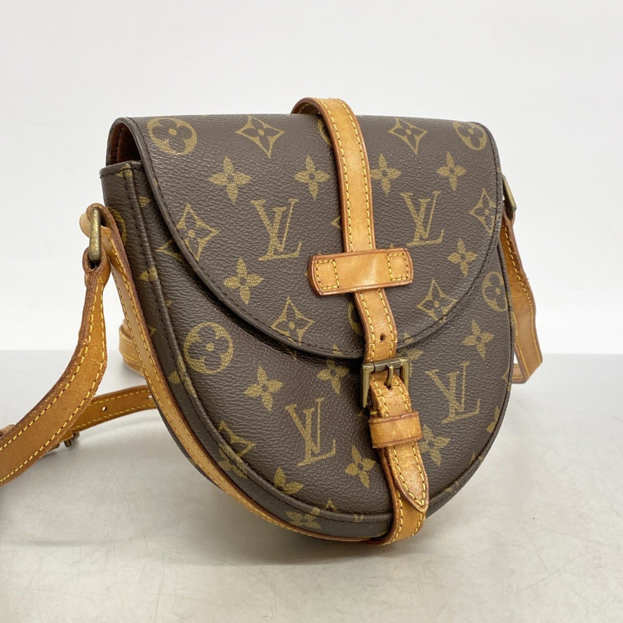 Chantilly Handbag Monogram Canvas PM