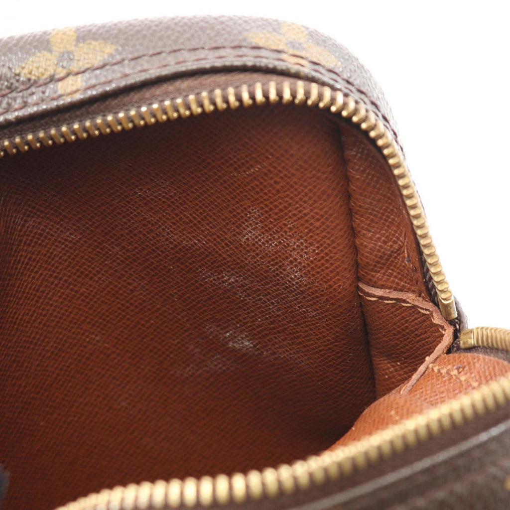 Louis Vuitton Brown Monogram Monogram Shoulder Bag (Pre-Owned)