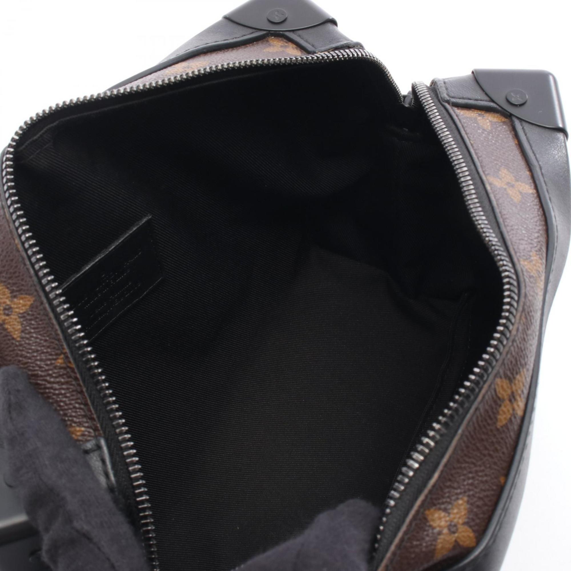 Louis Vuitton Brown Coated Canvas Leather Shoulder Bag (Pre-Owned)