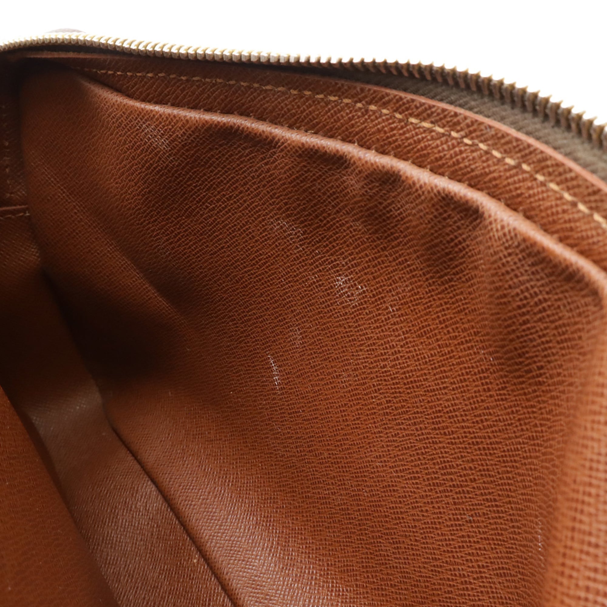 Louis Vuitton Brown Monogram Shoulder Bag (Pre-Owned)