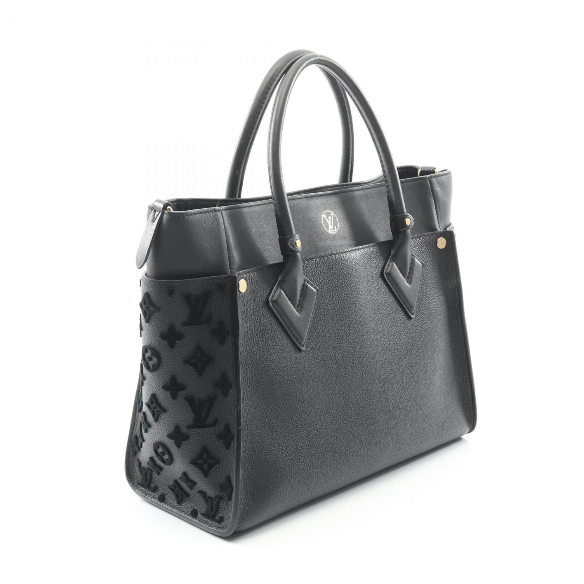 Louis Vuitton Black Leather Handbag (Pre-Owned)