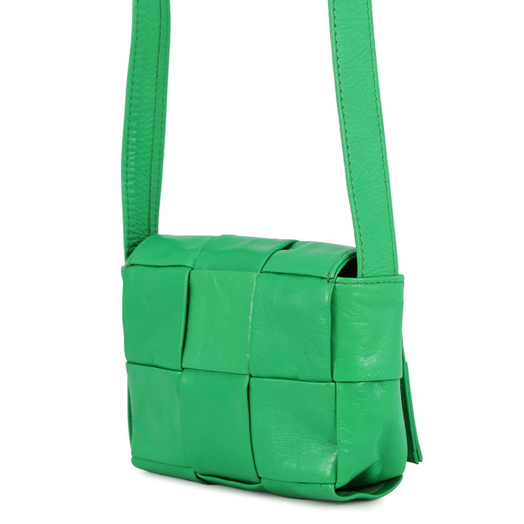 Cassette Crossbody Bag Maxi Intrecciato Leather