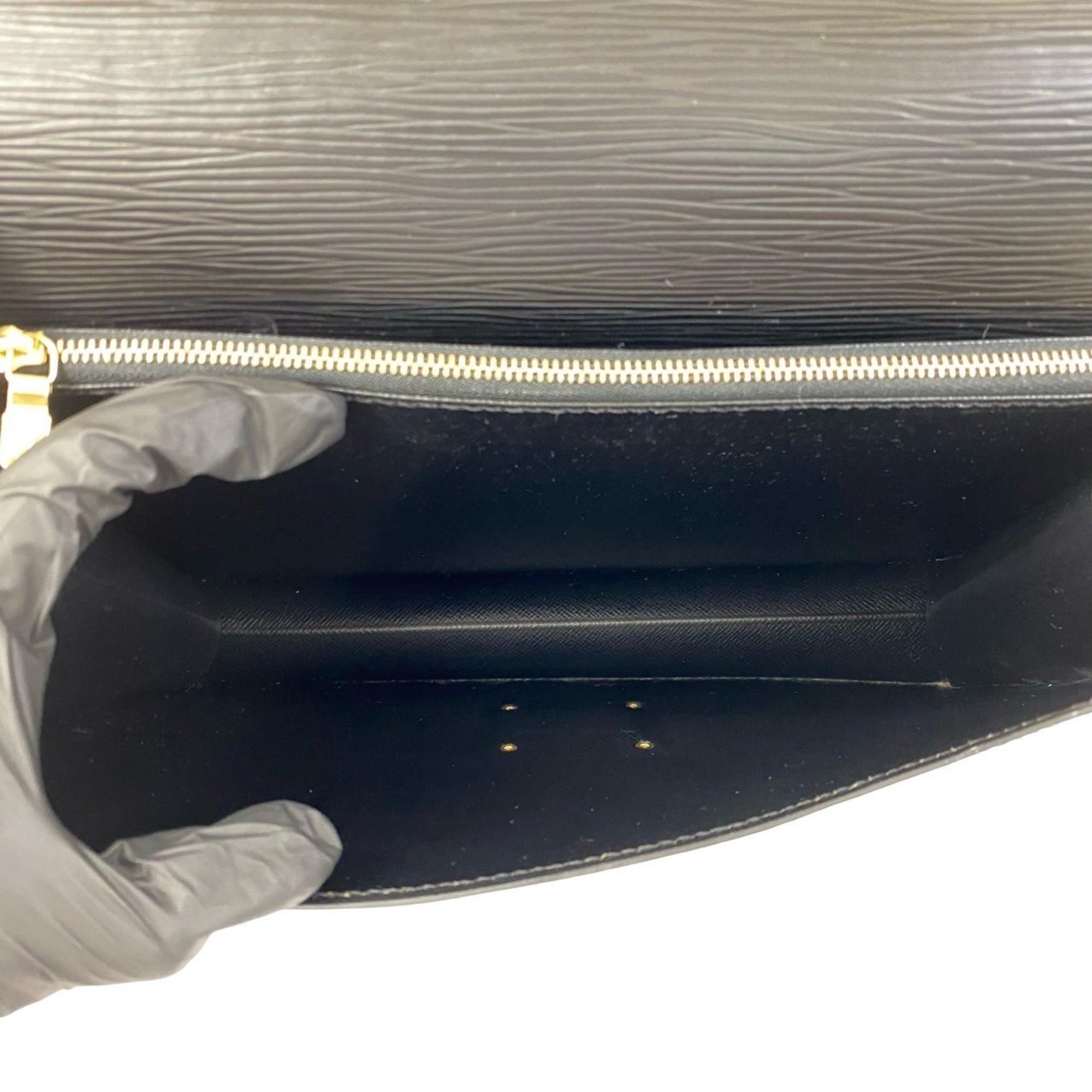 Louis Vuitton Black Leather Handbag Tote Bag (Pre-Owned)