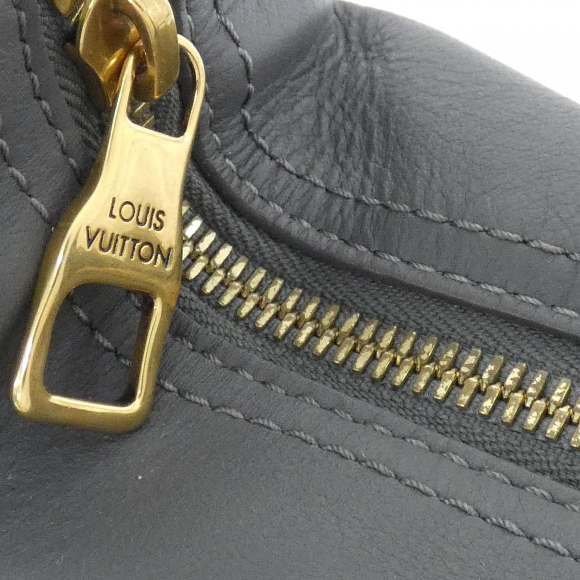 Louis Vuitton Matte Gold Leather Shoulder Bag (Pre-Owned)