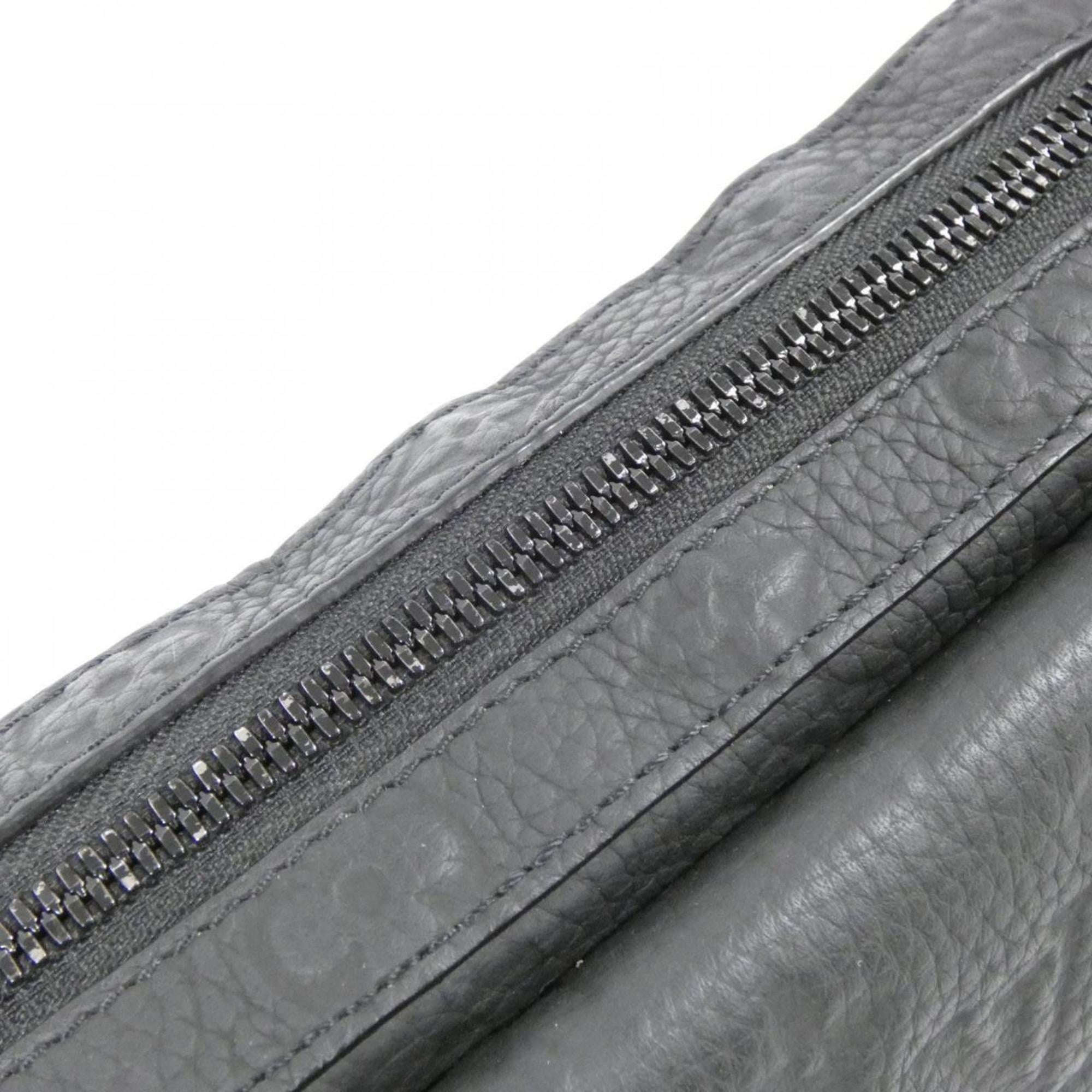 Louis Vuitton Black Leather Messenger Bag Shoulder Bag (Pre-Owned)