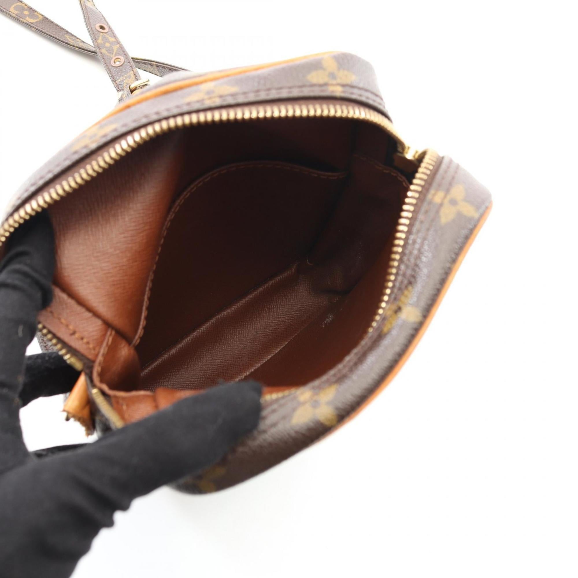 Louis Vuitton Brown Monogram Monogram Shoulder Bag (Pre-Owned)