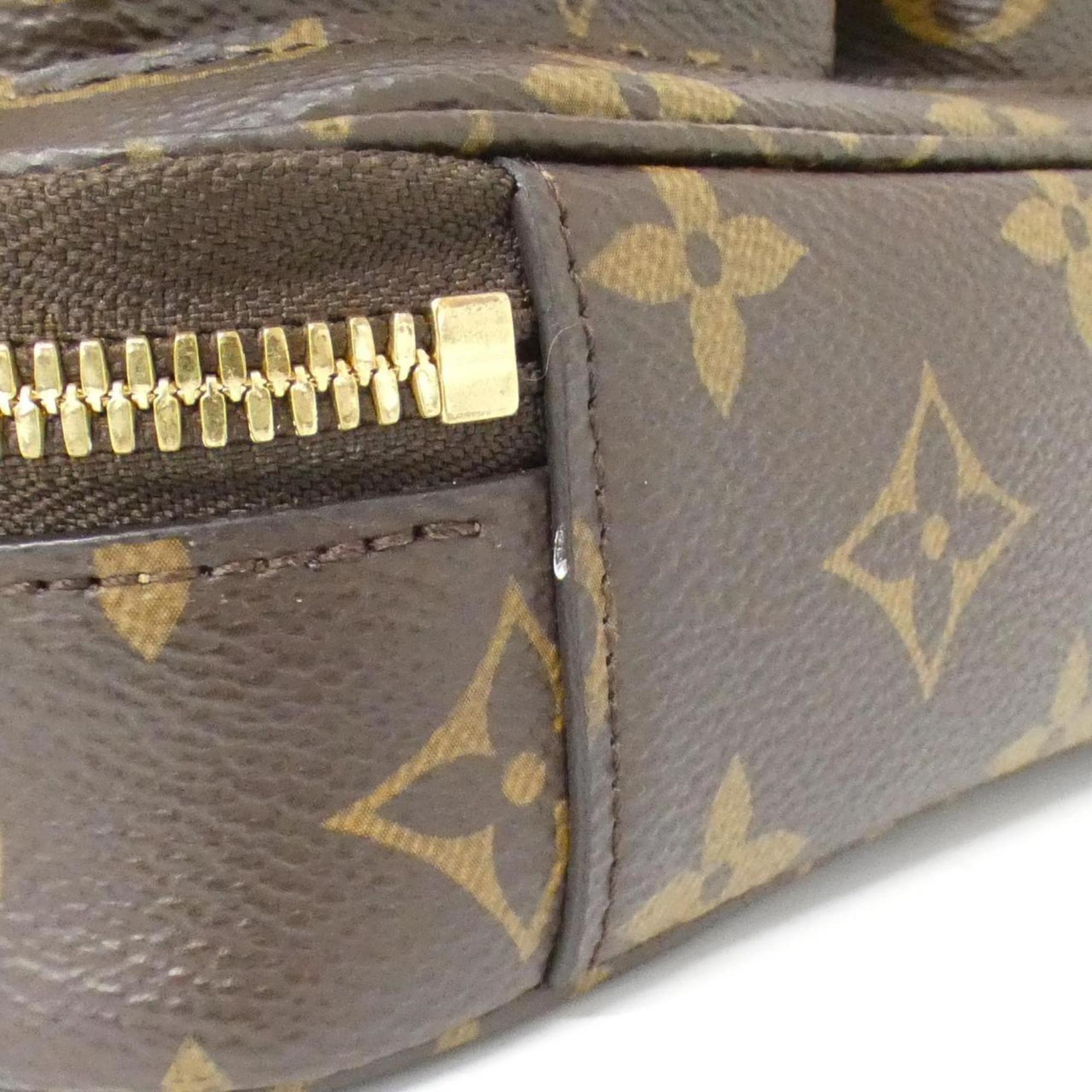Louis Vuitton Marron Coated Canvas Shoulder Bag (Pre-Owned)