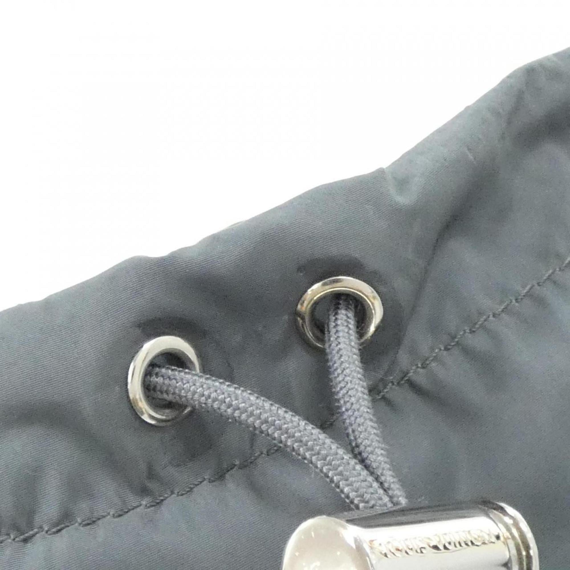Louis Vuitton Silver Leather Pouch (Pre-Owned)