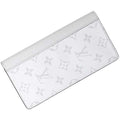 Louis Vuitton White Taiga Leather Monogram Long Wallet (Bi-Fold) (Pre-Owned)