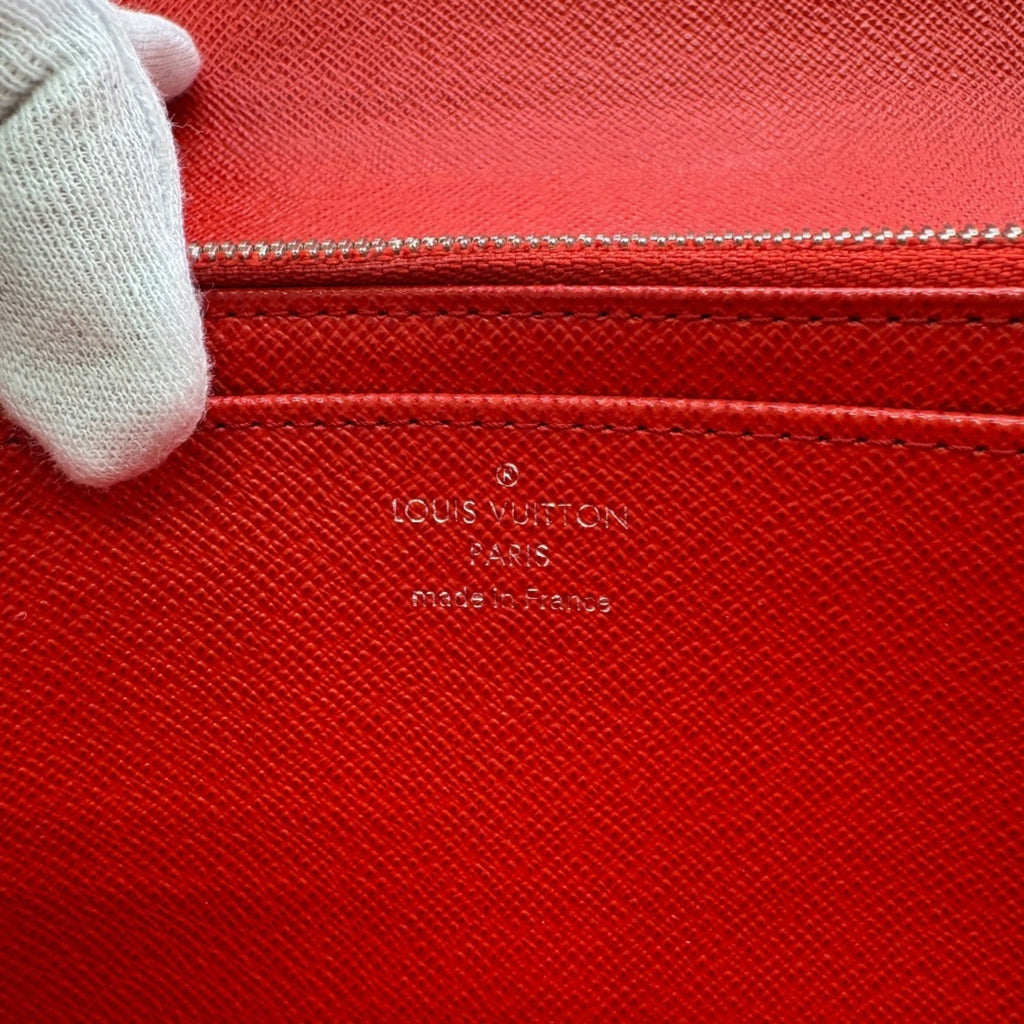 Louis Vuitton Red Color Epi Leather Long Wallet (Bi-Fold) (Pre-Owned)