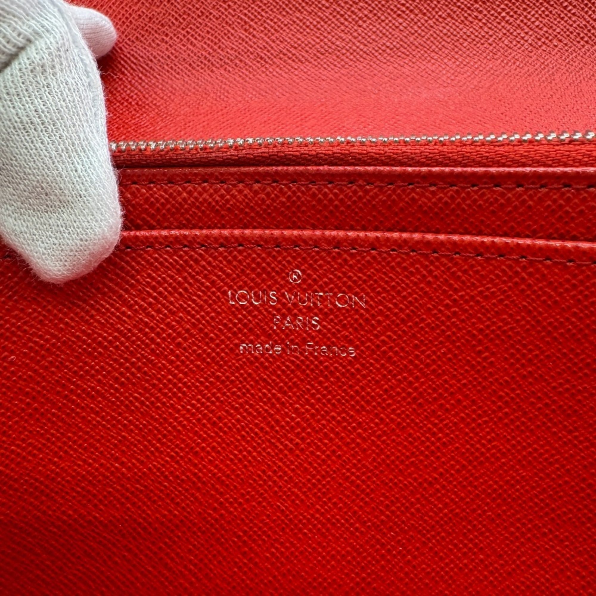 Louis Vuitton Red Color Epi Leather Long Wallet (Bi-Fold) (Pre-Owned)
