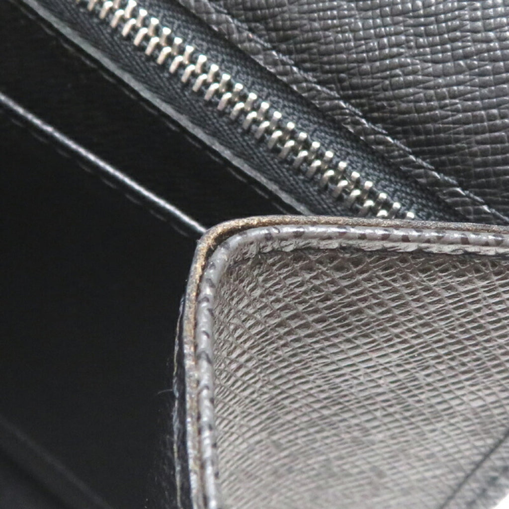 Louis Vuitton Taiga Ardoise Black Galle Taiga Leather Clutch Bag (Pre-Owned)