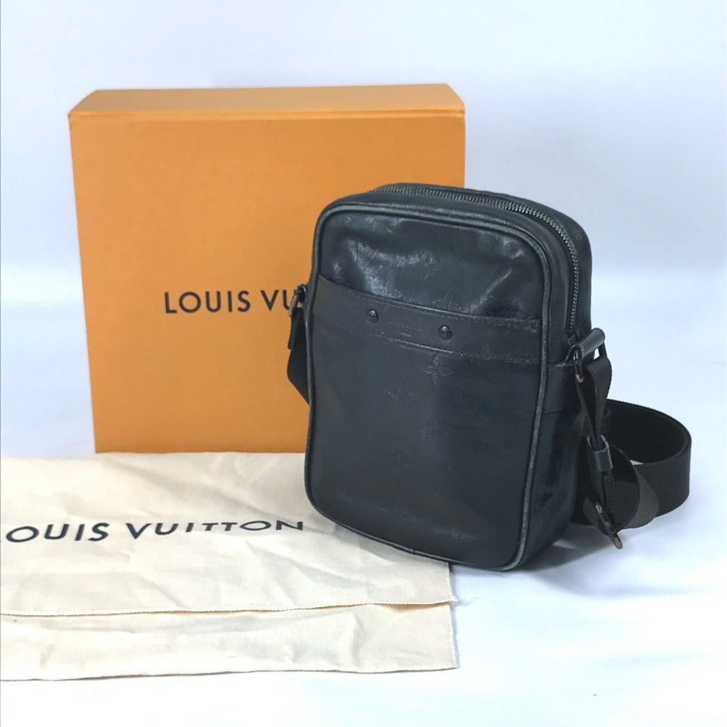 Louis Vuitton Monogram Shadow Black Galle Monogram Shadow Pochette Shoulder Bag (Pre-Owned)