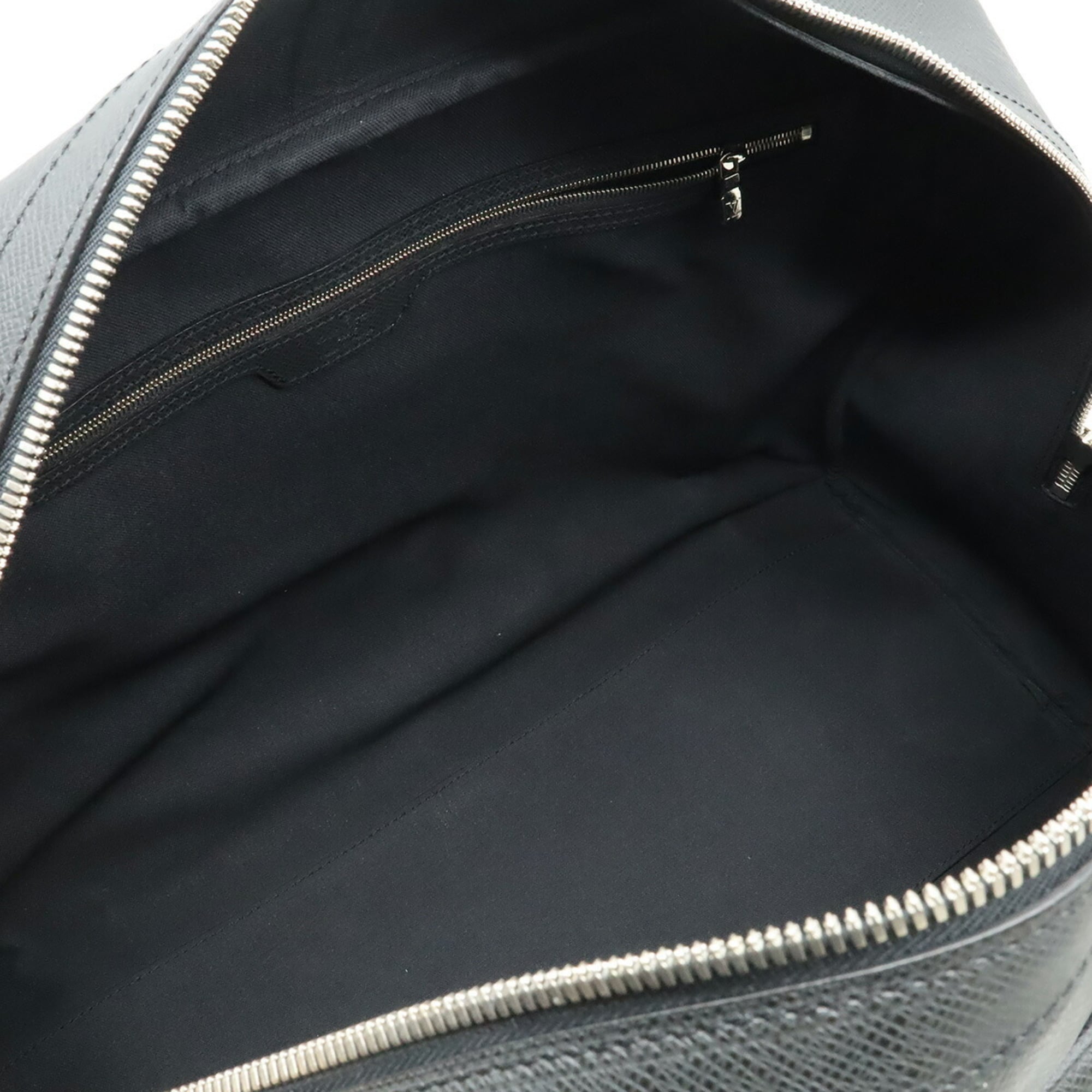 Louis Vuitton Taiga Ardoise Taiga Leather Boston Bag (Pre-Owned)