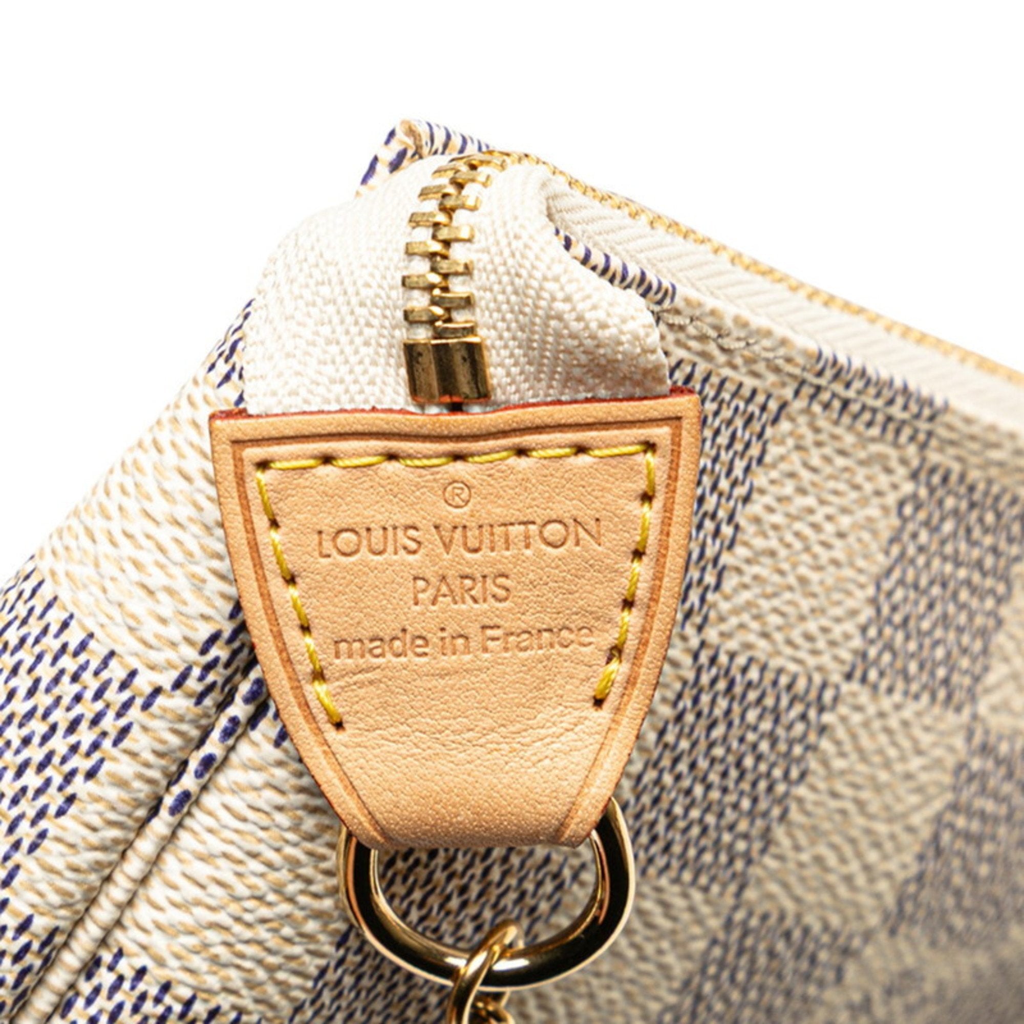 Louis Vuitton Damier Azur White Pvc Leather Handbag Pochette (Pre-Owned)