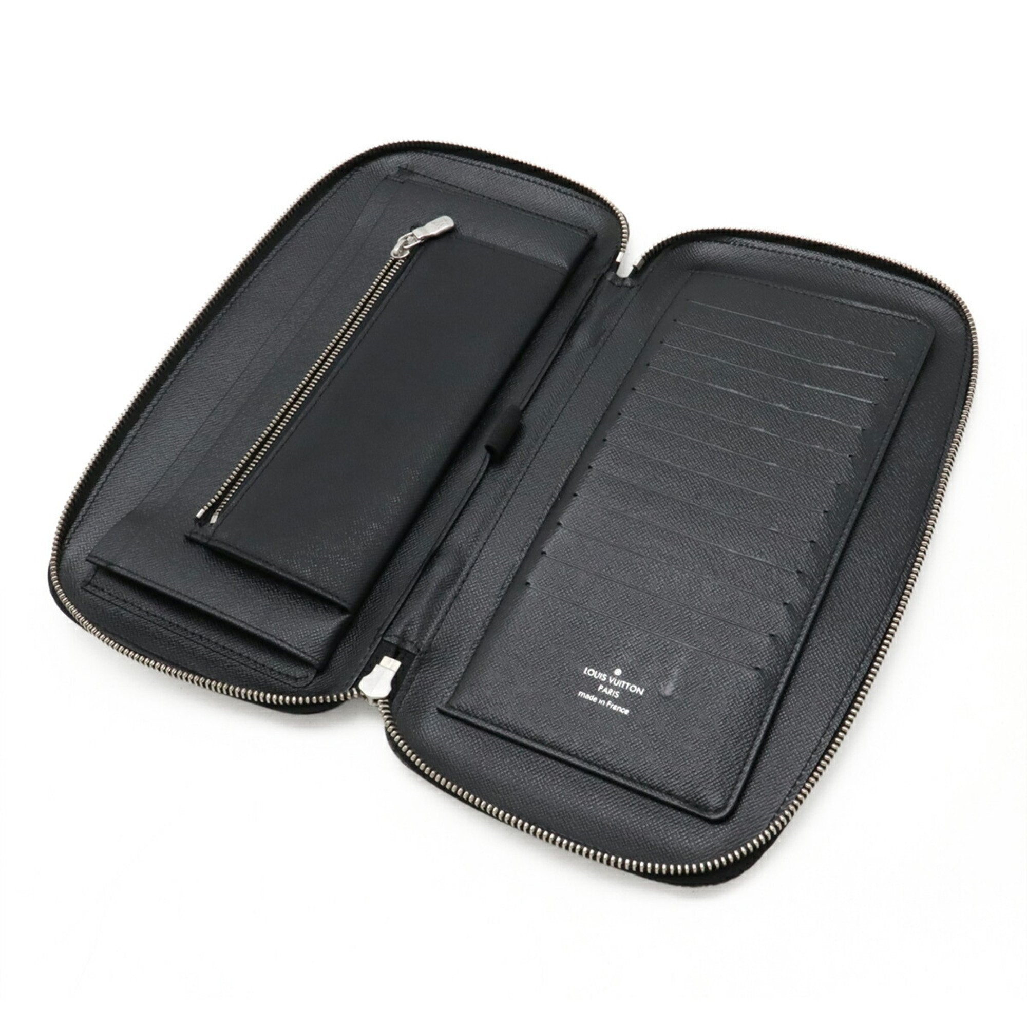Louis Vuitton Ardoise Taiga Leather Pouch (Pre-Owned)