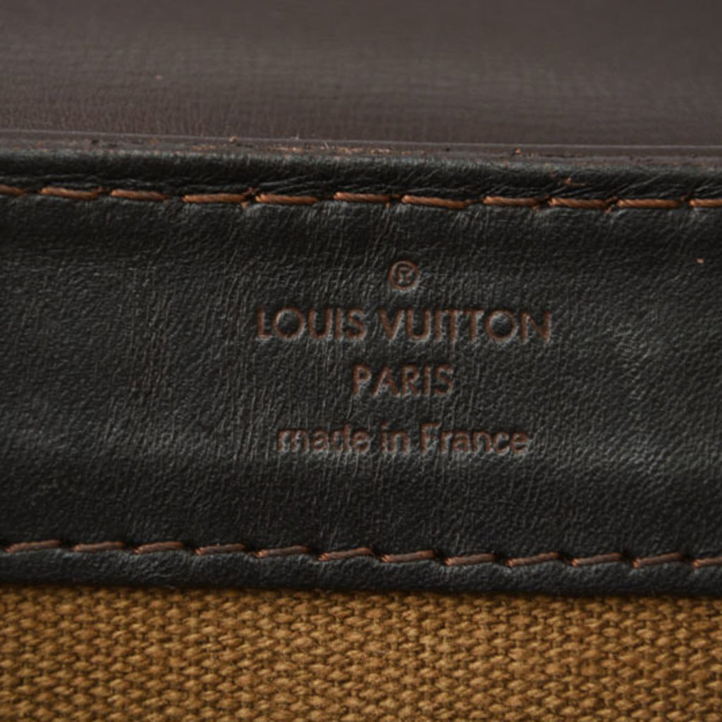Louis Vuitton Coffee Leather Shoulder Bag (Pre-Owned)