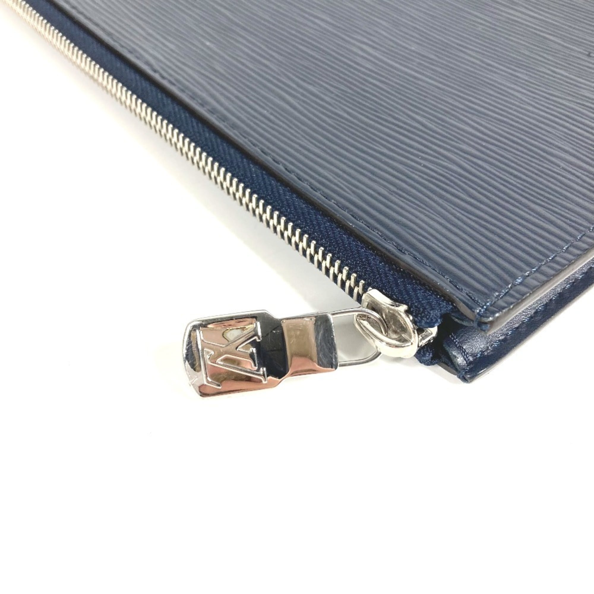 Louis Vuitton Epi Navy Blue Epi Leather Clutch Bag Pochette (Pre-Owned)