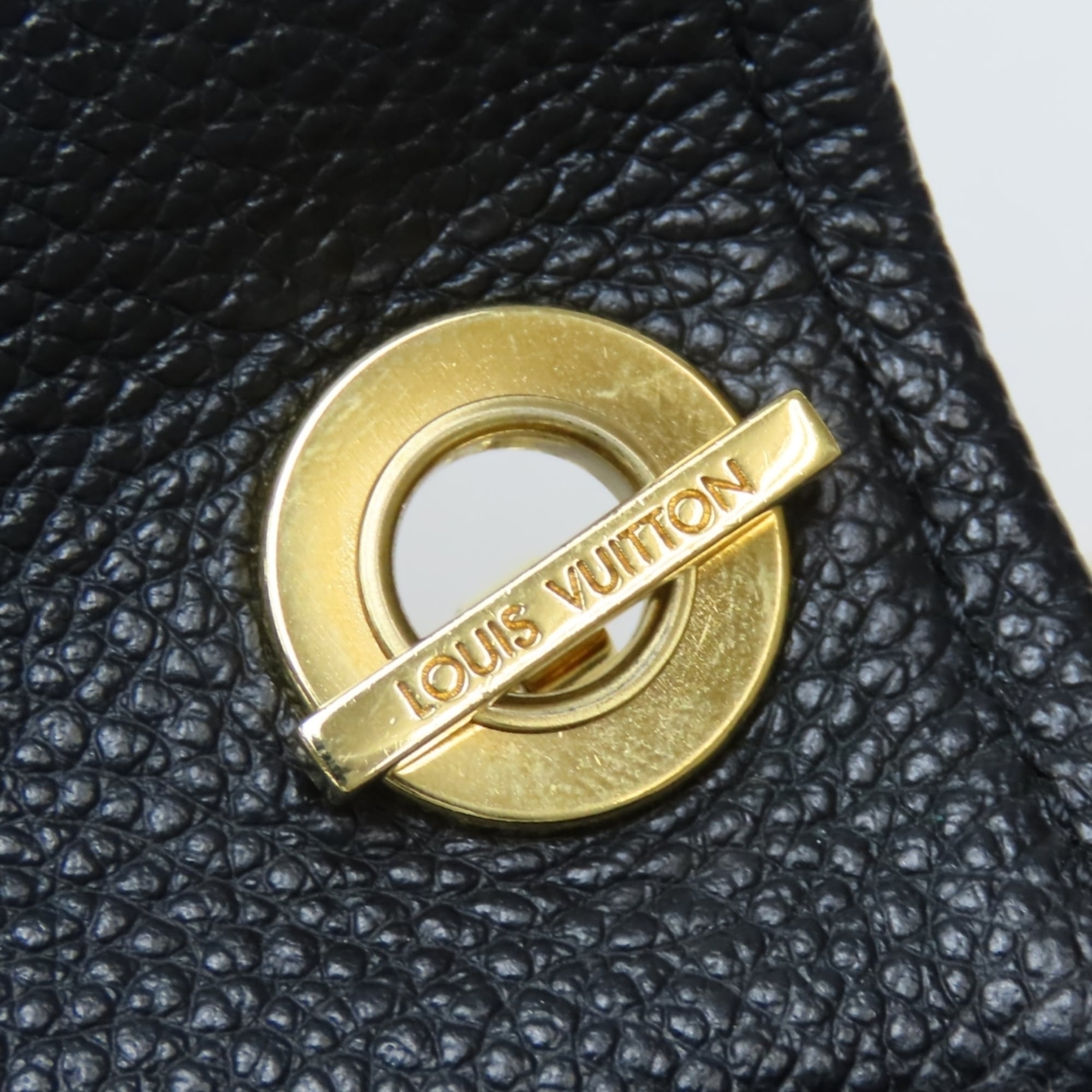Louis Vuitton Noir Monogram Empreinte Pochette Shoulder Bag (Pre-Owned)