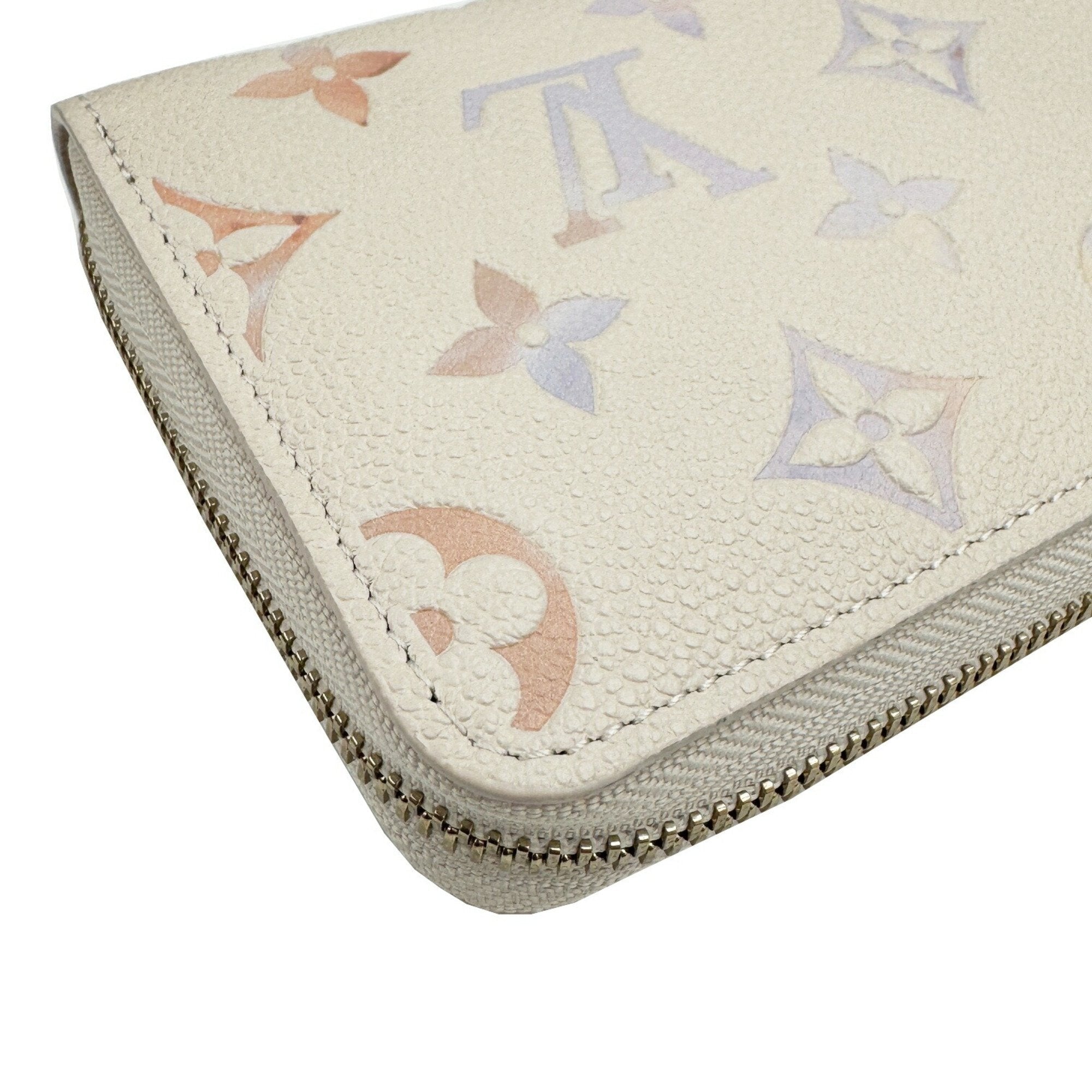 Louis Vuitton Beige Leather Long Wallet (Bi-Fold) (Pre-Owned)