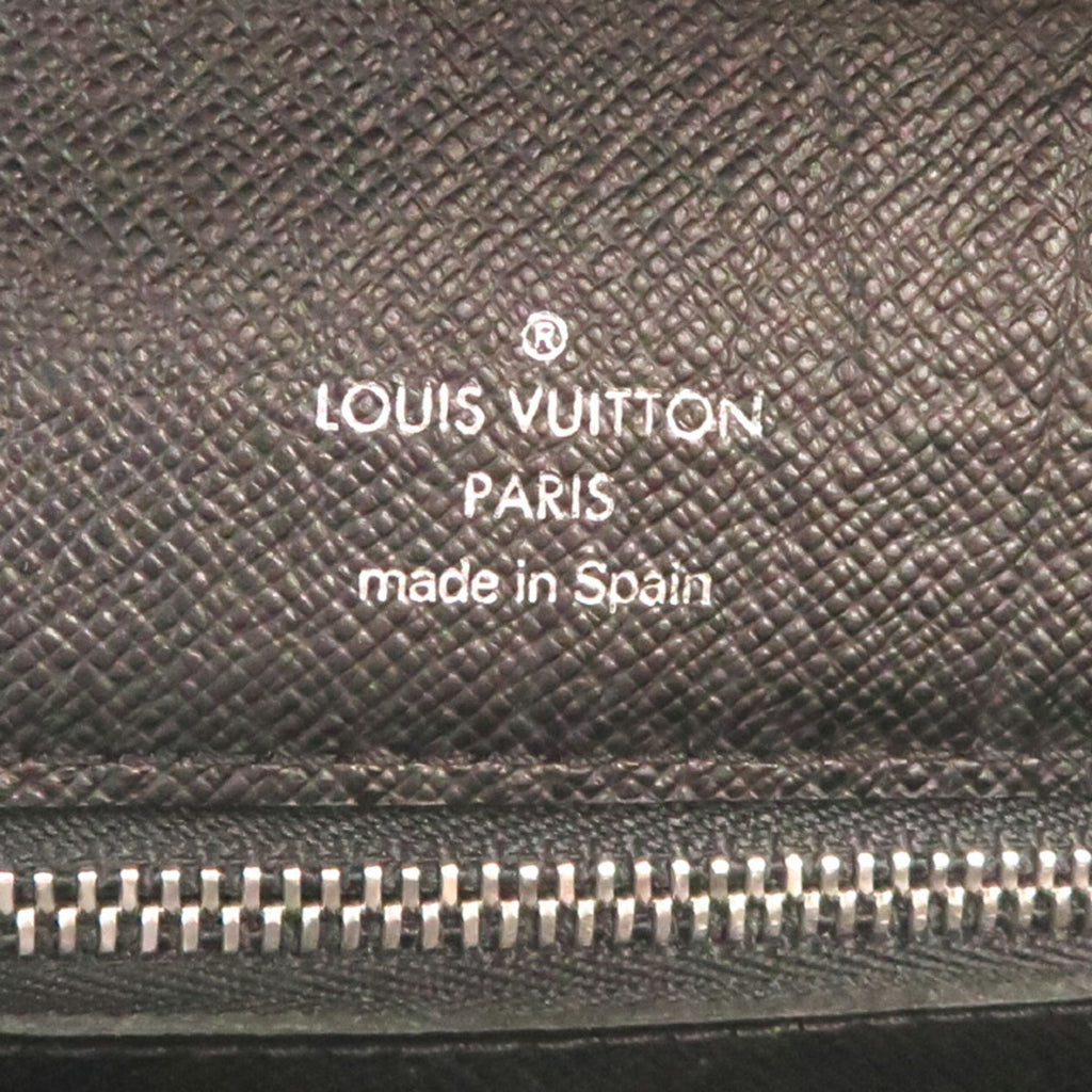 Louis Vuitton Taiga Ardoise Black Galle Taiga Leather Clutch Bag (Pre-Owned)