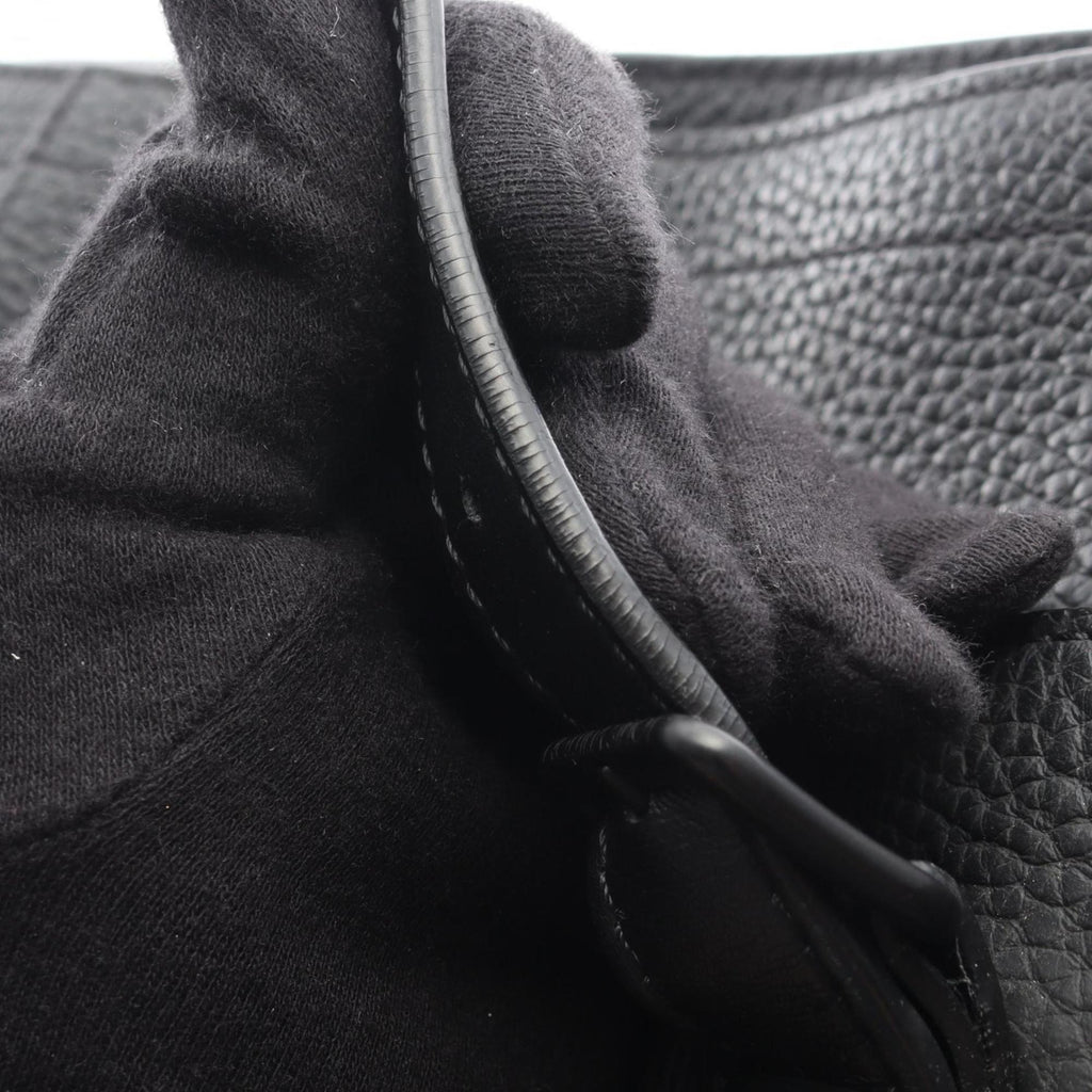 Louis Vuitton Black Leather Tote Bag (Pre-Owned)