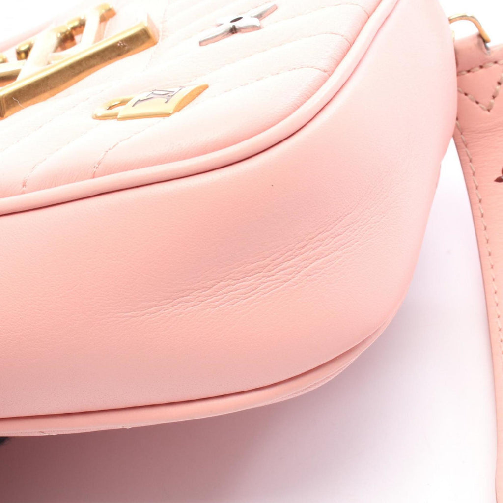 Louis Vuitton Pink Rose Pink Leather Shoulder Bag (Pre-Owned)