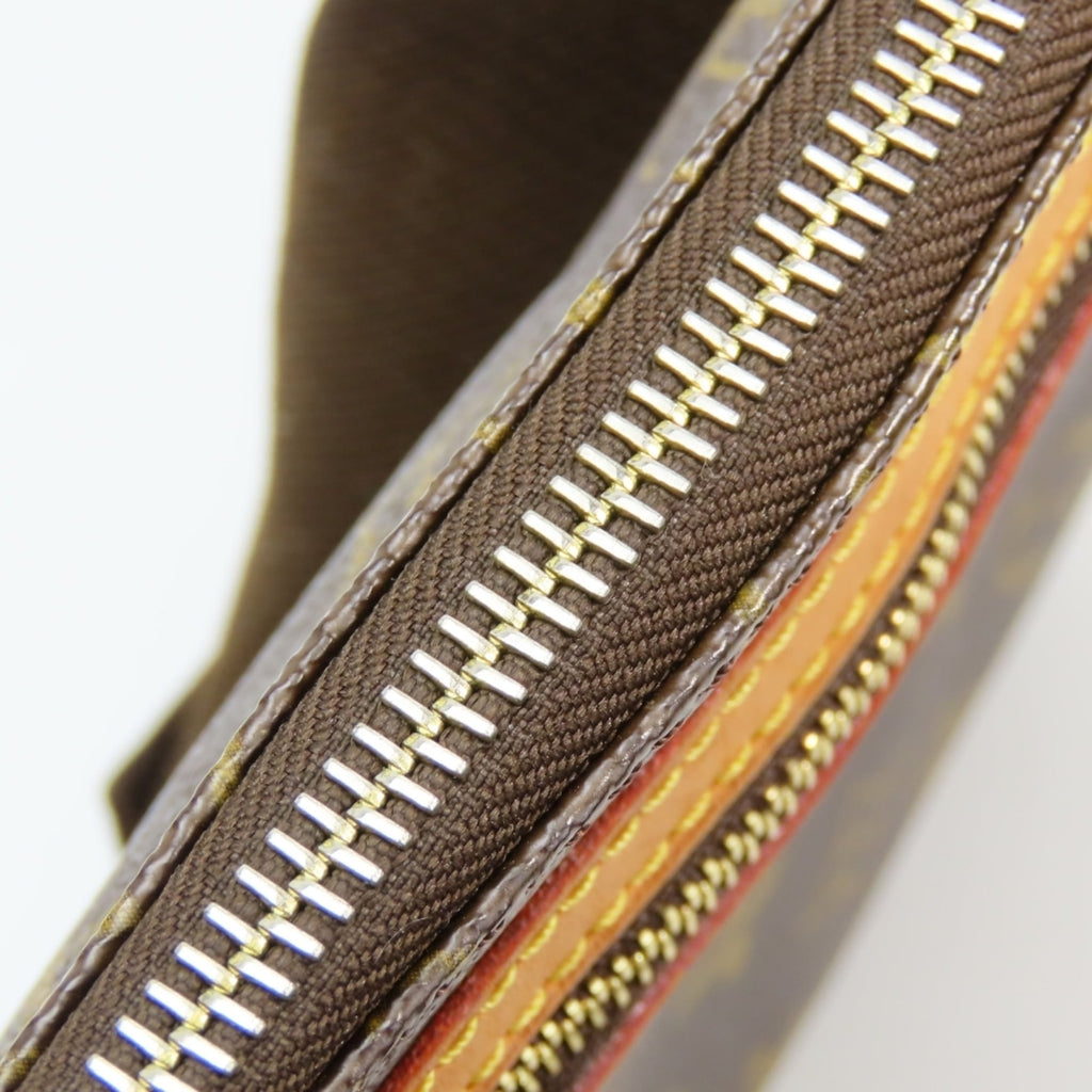 Louis Vuitton Brown Monogram Monogram Shoulder Bag (Pre-Owned)