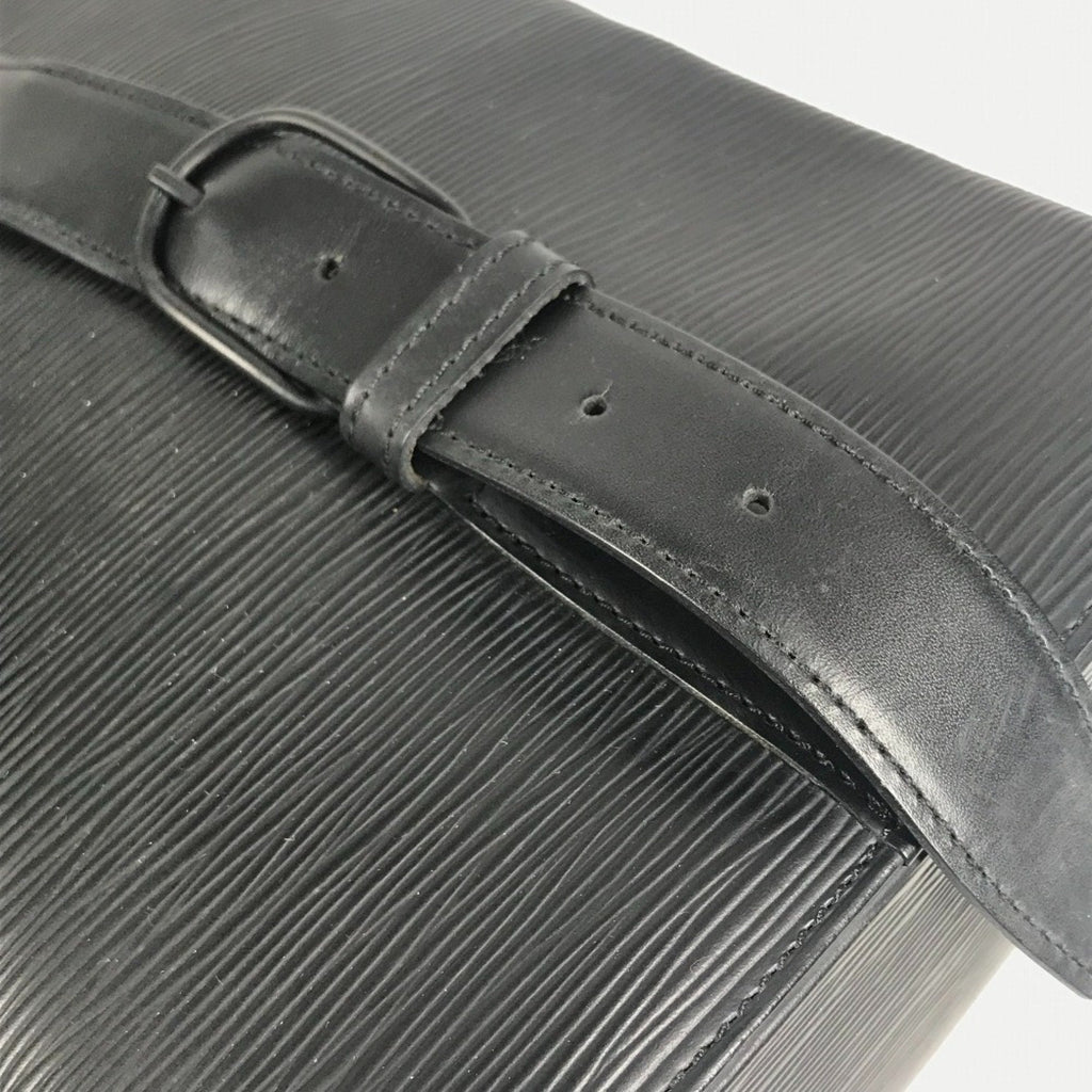 Louis Vuitton Black Noir Epi Leather Shoulder Bag (Pre-Owned)