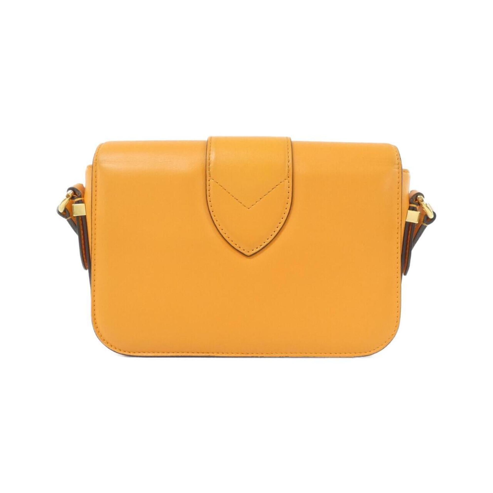 Louis Vuitton Orange Leather Shoulder Bag (Pre-Owned)