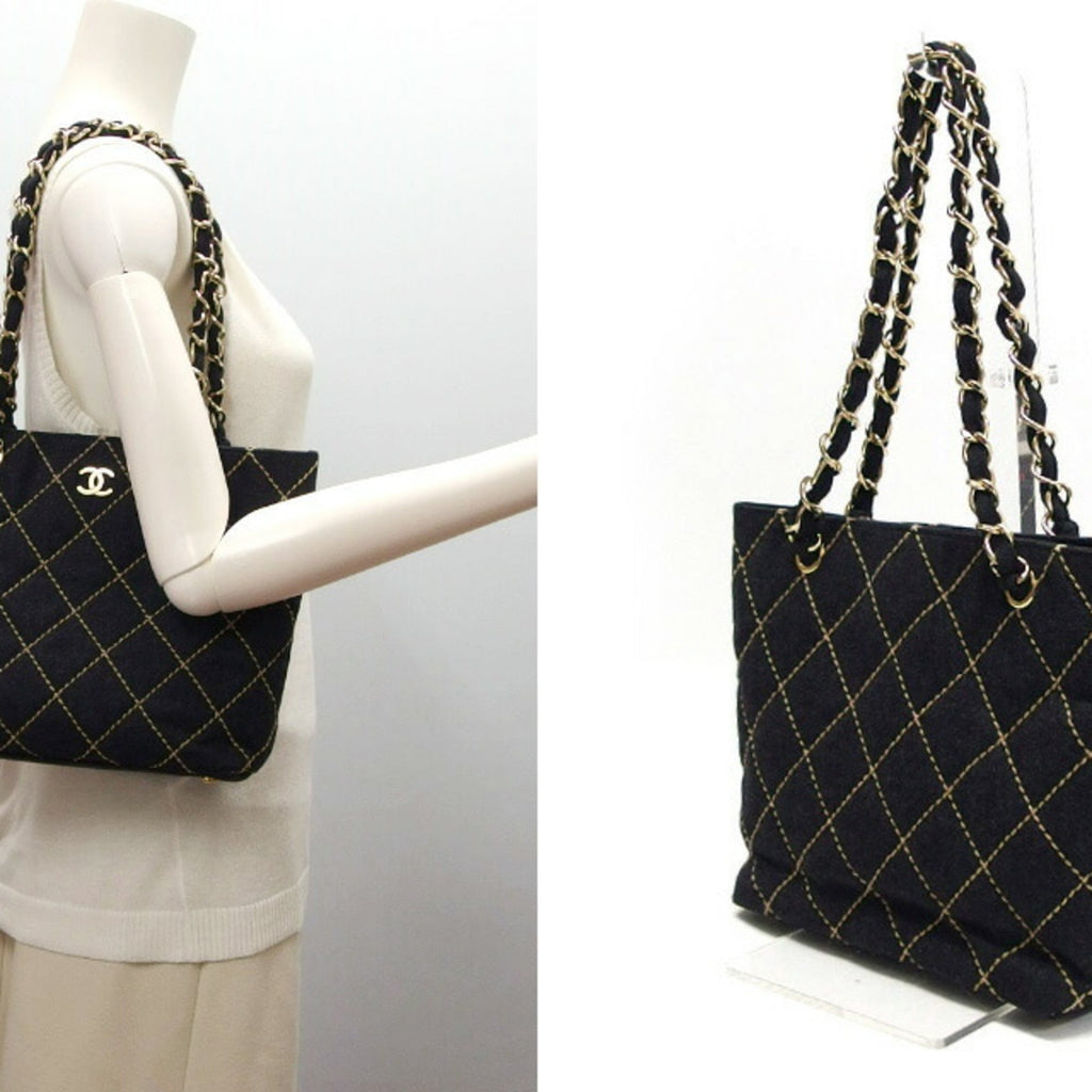 Surpique Chain Tote Quilted Wool Small