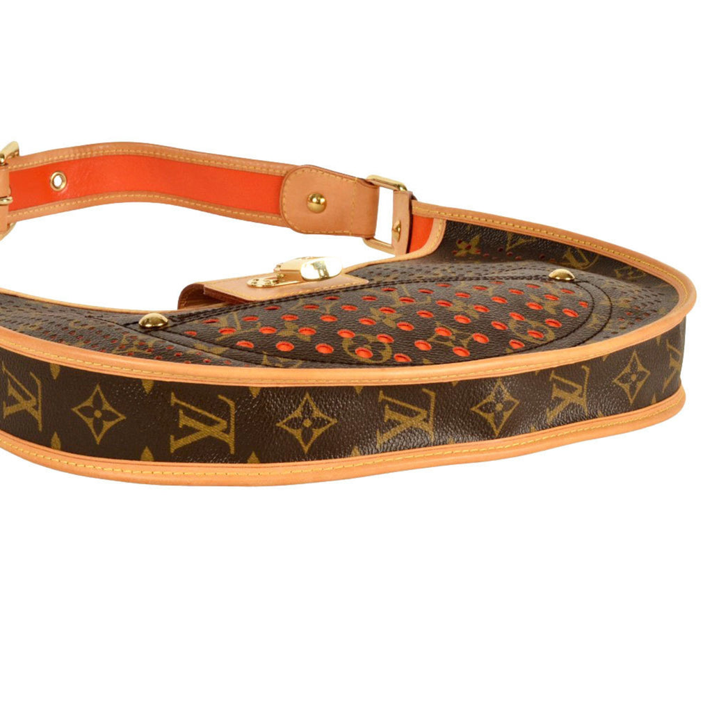 Louis Vuitton Monogram Monogram Shoulder Bag (Pre-Owned)