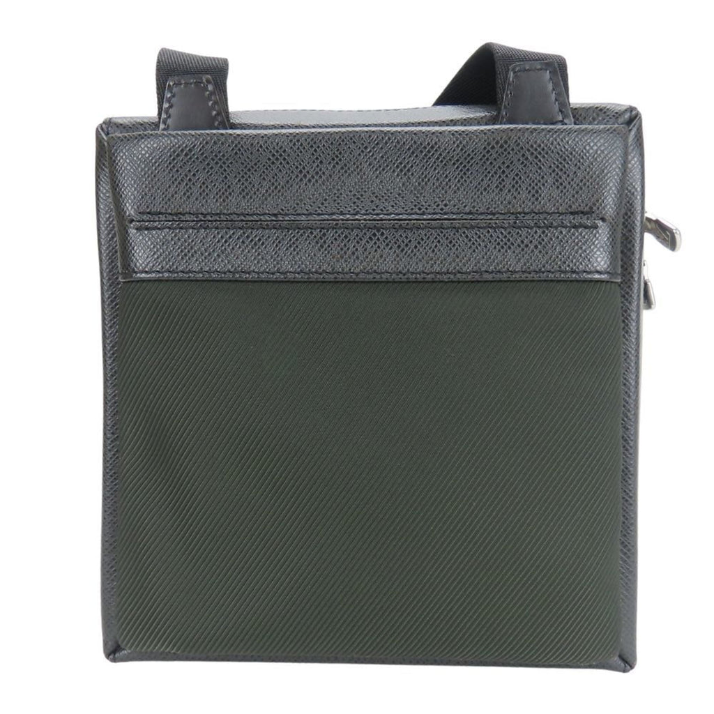 Louis Vuitton Ardoise Moss Green Taiga Leather Shoulder Bag (Pre-Owned)