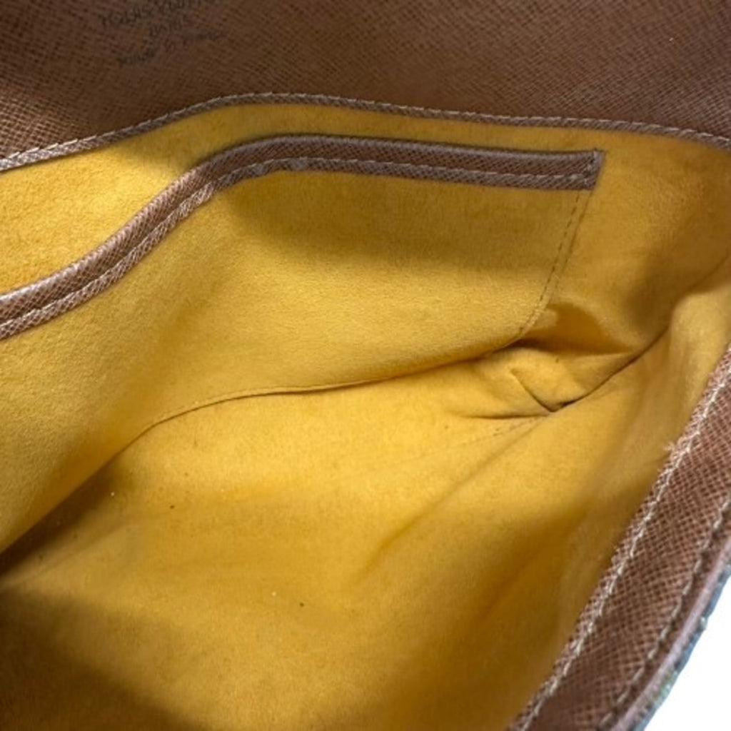 Louis Vuitton Brown Monogram Monogram Shoulder Bag (Pre-Owned)