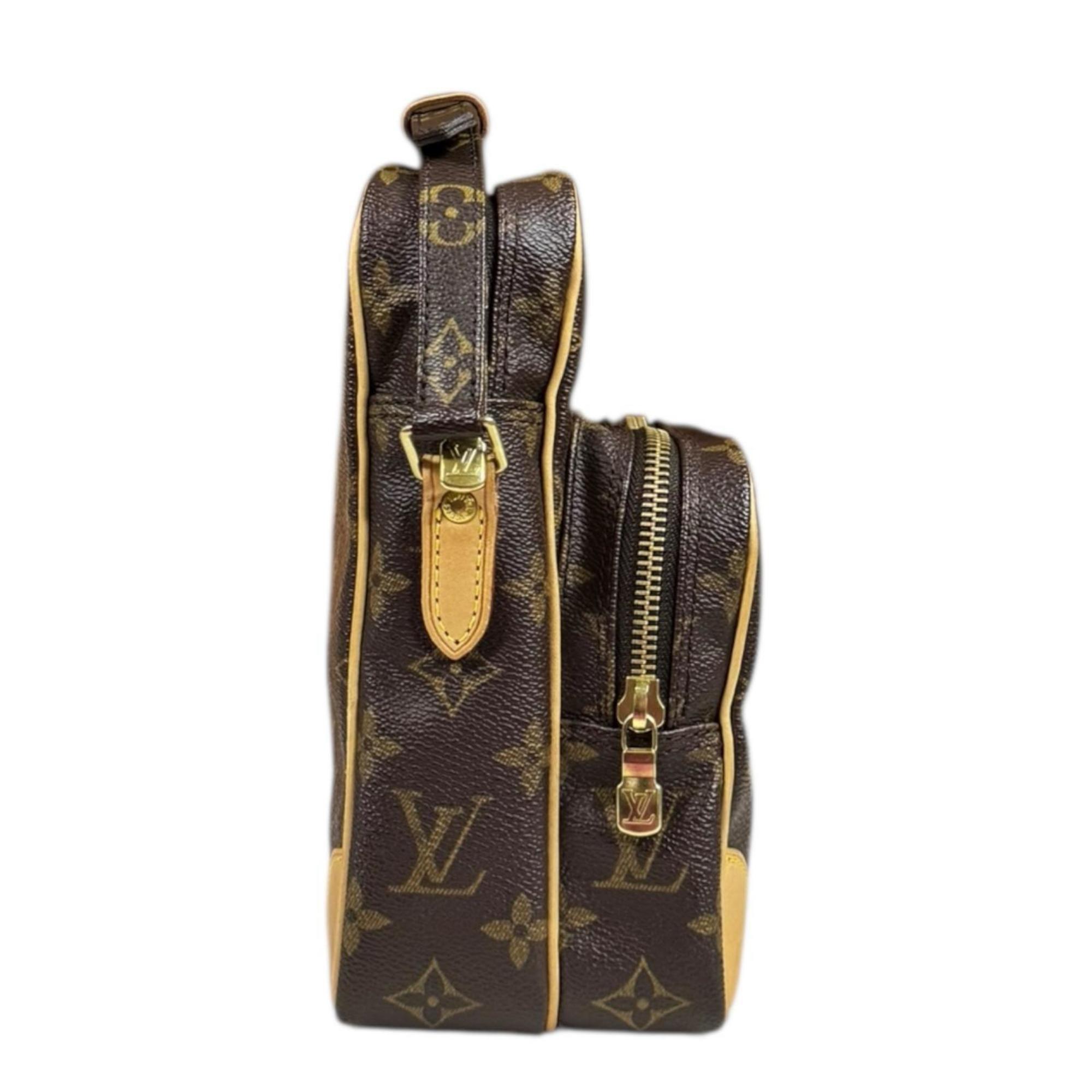 Louis Vuitton Monogram Brown Monogram Monogram Shoulder Bag (Pre-Owned)
