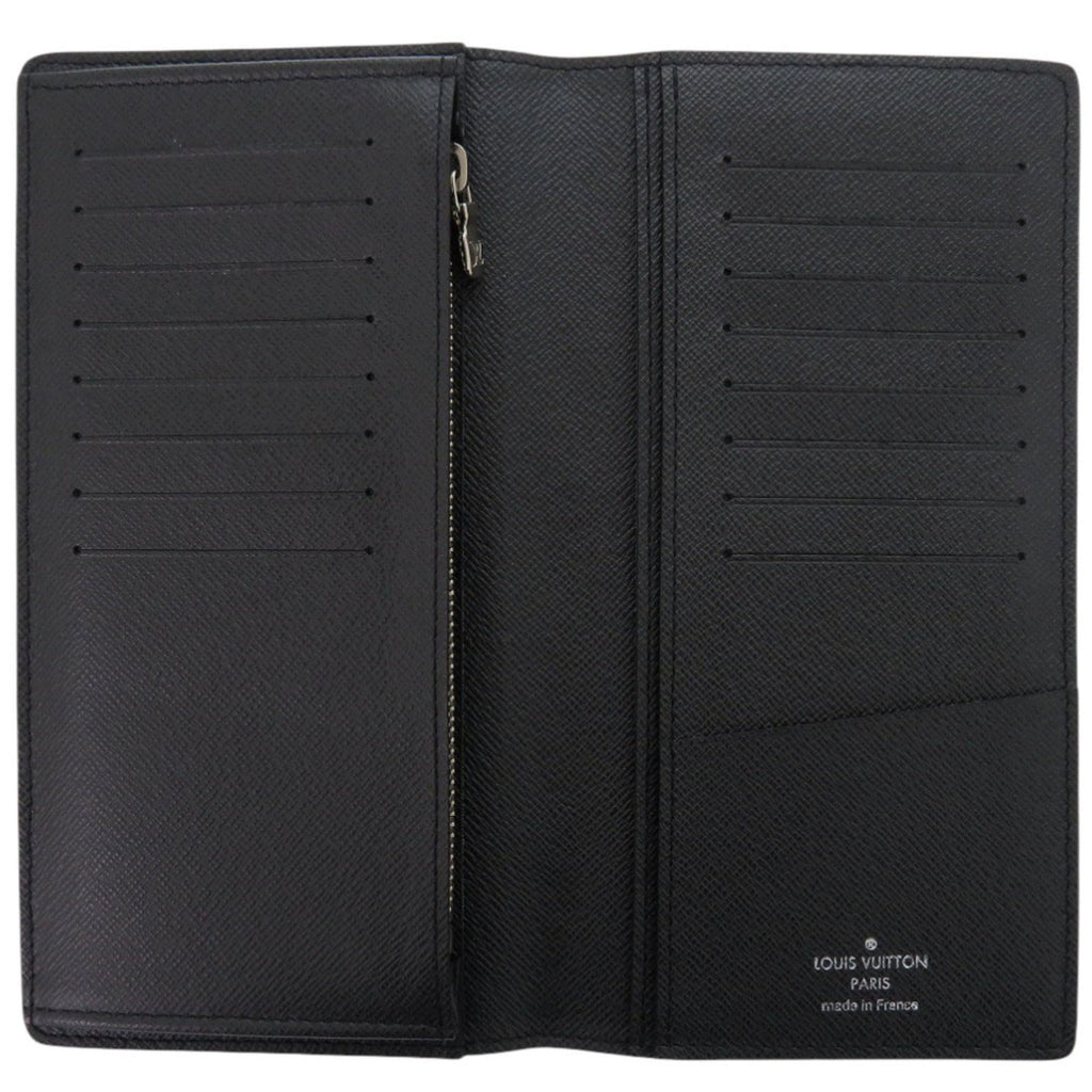 Louis Vuitton Black Noir Taiga Leather Leather Long Wallet (Bi-Fold) (Pre-Owned)