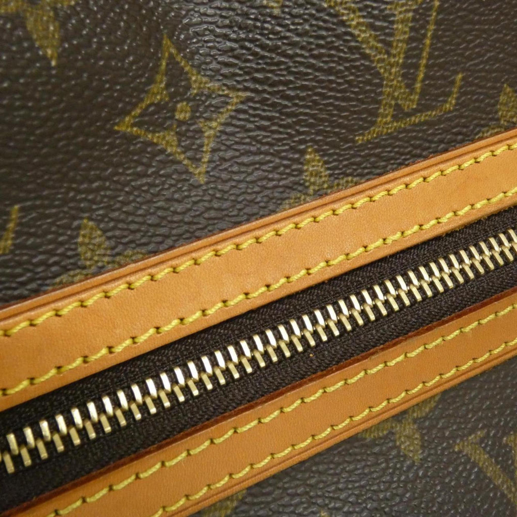Louis Vuitton Marron Coated Canvas Shoulder Bag (Pre-Owned)
