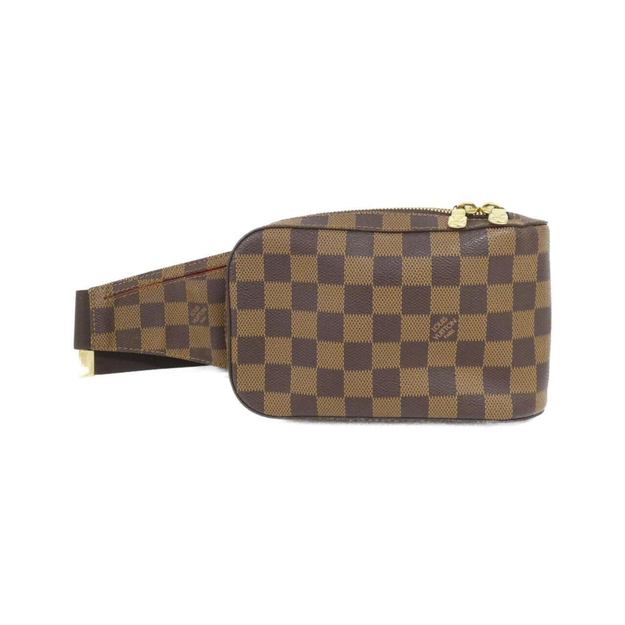 Louis Vuitton Brown Coated Canvas Shoulder Bag (Pre-Owned)