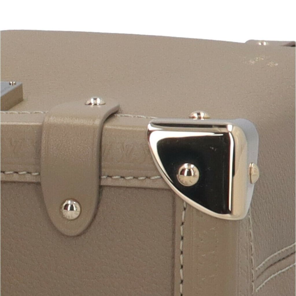 Louis Vuitton Beige Taupe Leather Shoulder Bag (Pre-Owned)