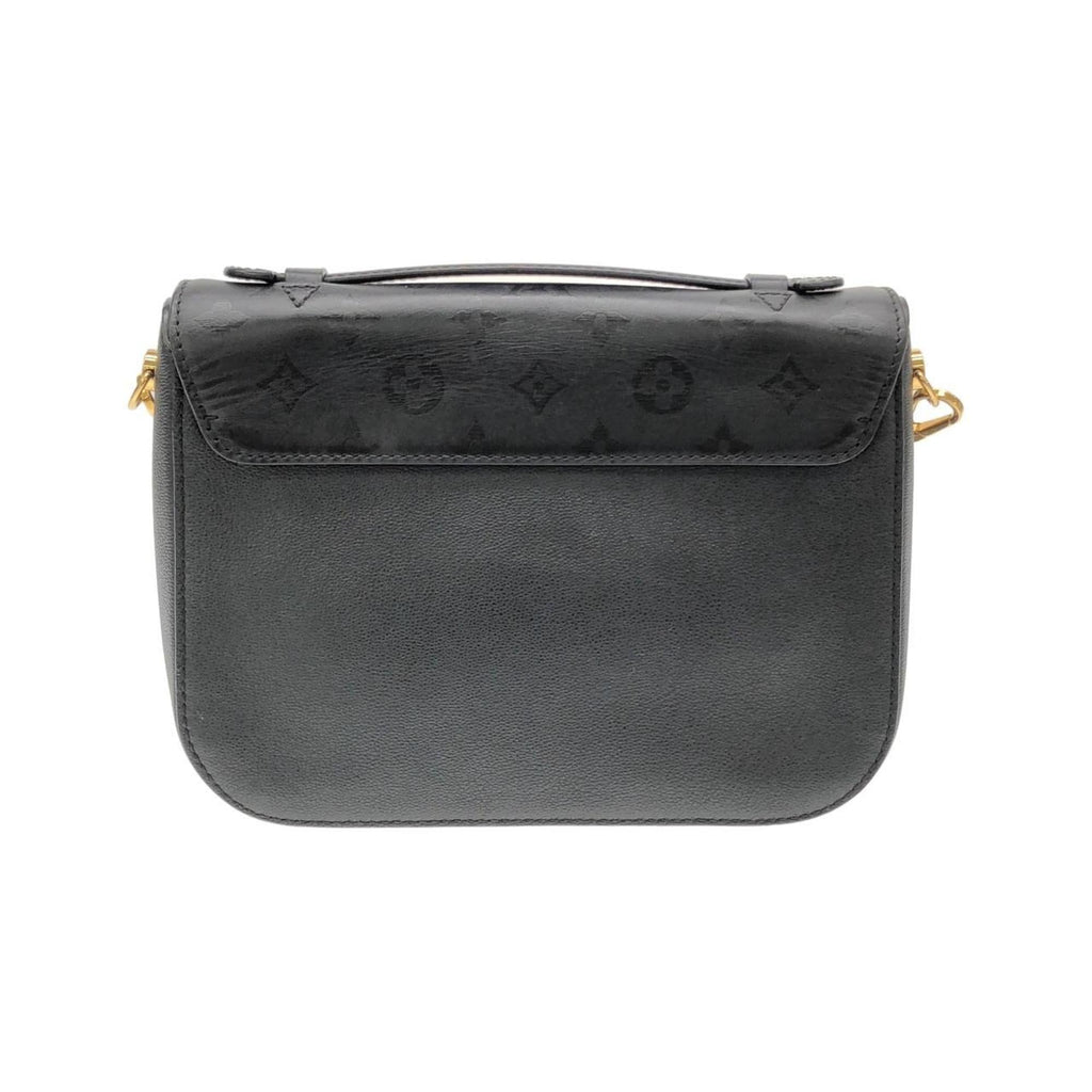 Louis Vuitton Black Leather Shoulder Bag (Pre-Owned)