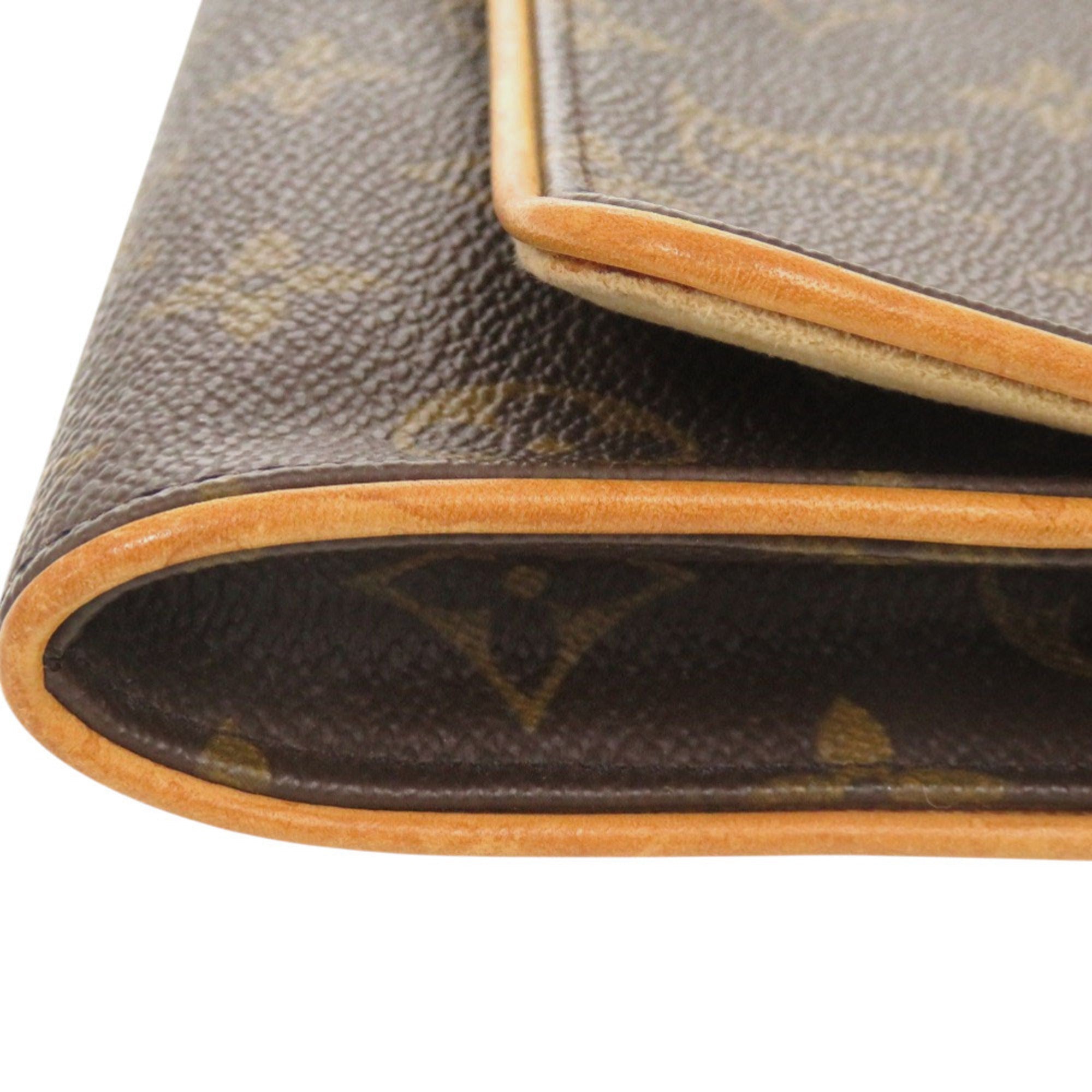 Louis Vuitton Monogram Brown Monogram Pochette Shoulder Bag (Pre-Owned)