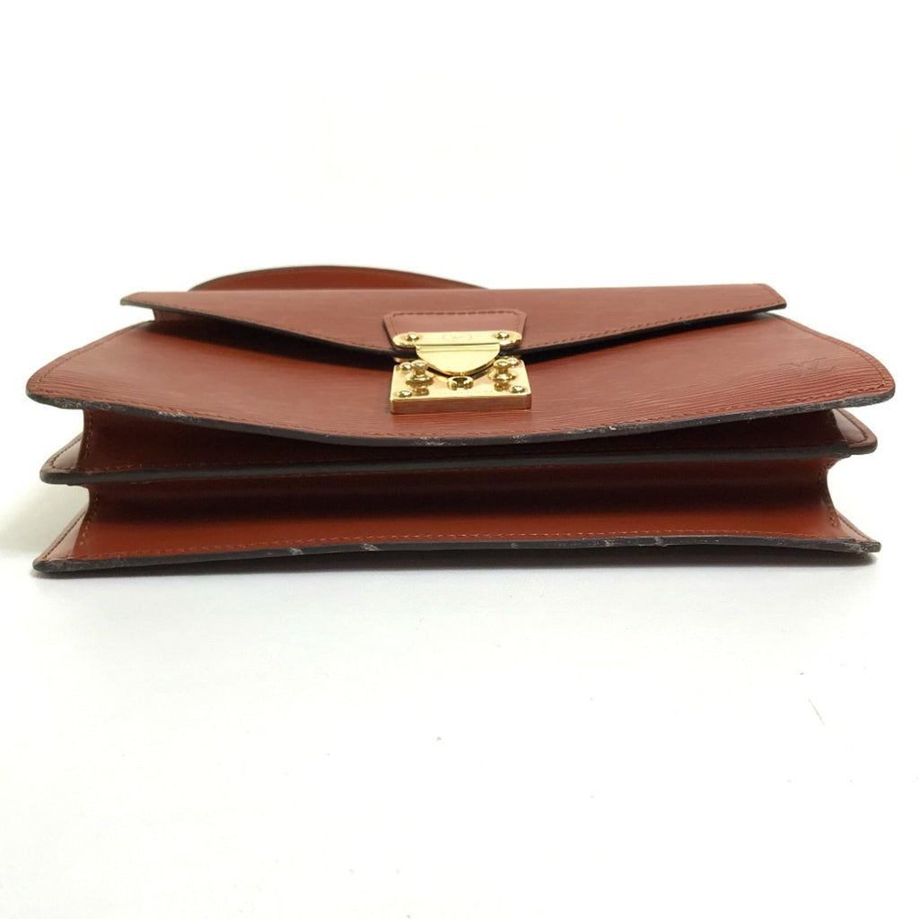 Louis Vuitton Brown Leather Handbag (Pre-Owned)