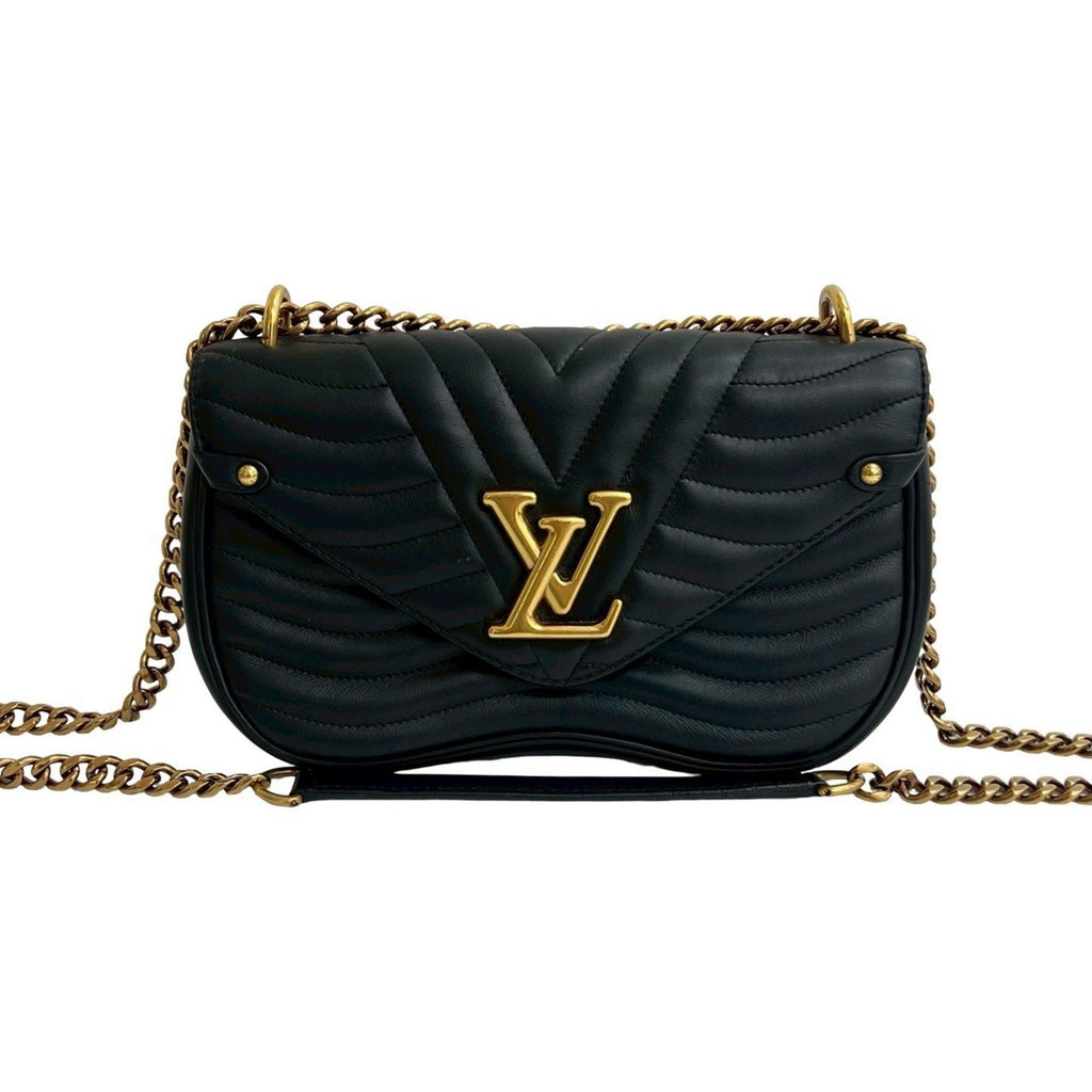 Louis Vuitton Black Leather Handbag Shoulder Bag (Pre-Owned)