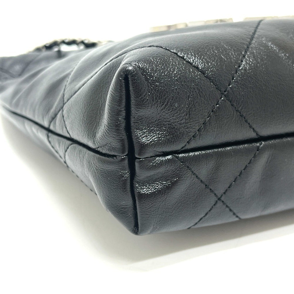 22 Chain Hobo Quilted Calfskin Mini
