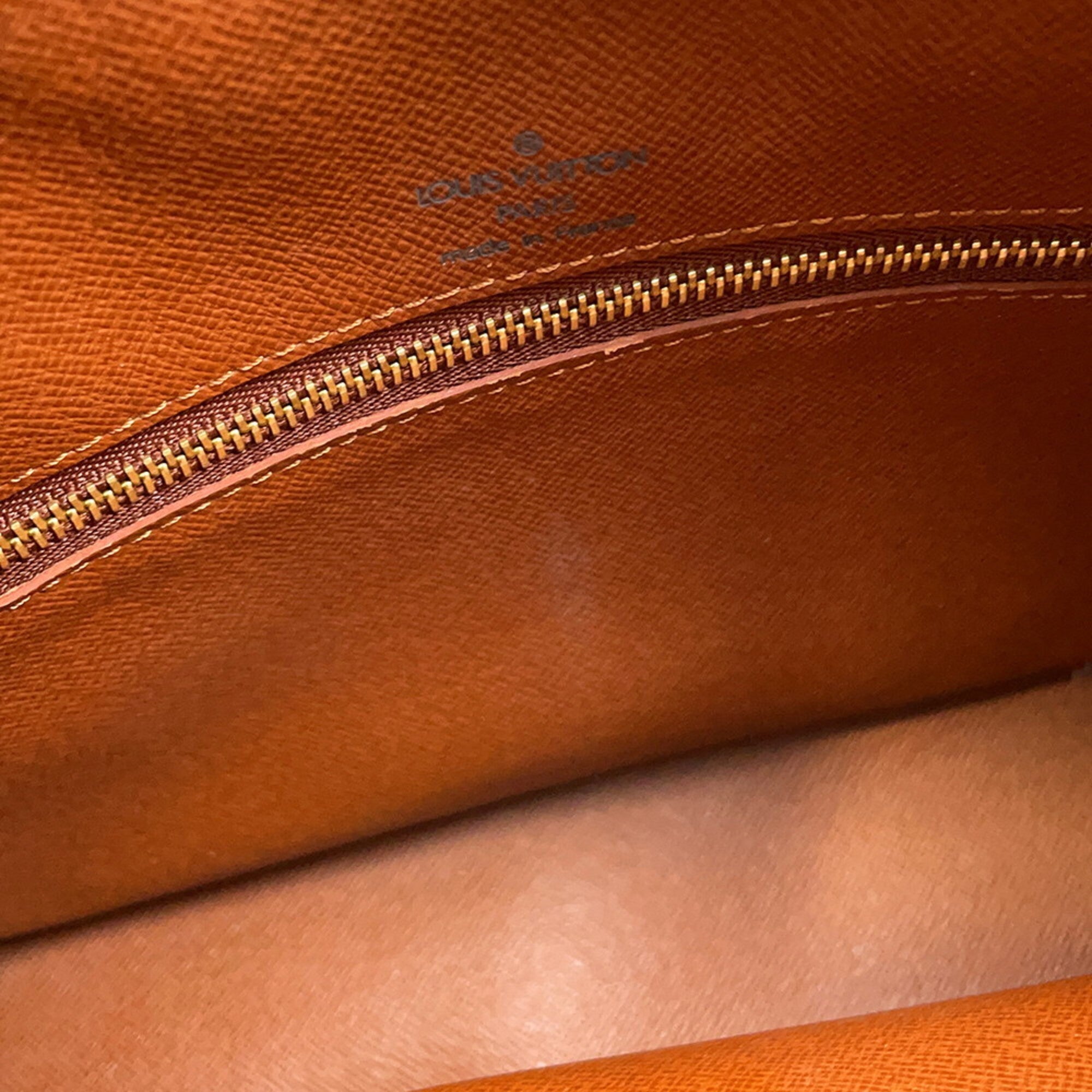 Louis Vuitton Brown Monogram Shoulder Bag (Pre-Owned)